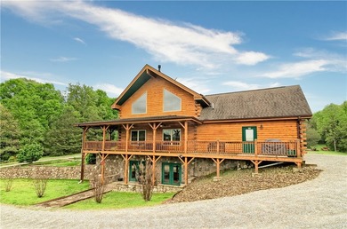 Welcome to this magnificent custom-built, locally-milled log - photo 13