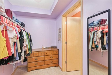 Welcome to unit #702! This top-floor unit offers an open concept - photo 18