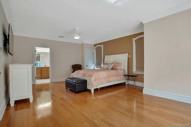 Explore the Serenity & Exclusive Water Front Neighborhood of - photo 19