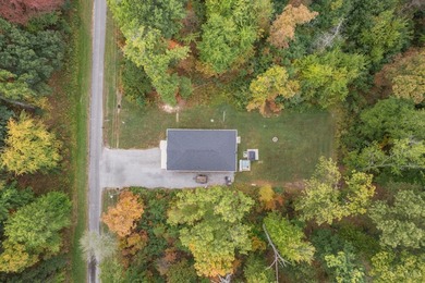 Welcome to the desirable Lake Waynoka Community. This beautiful - photo 10