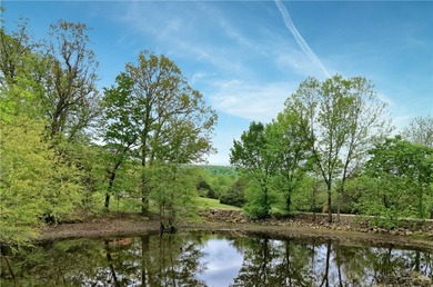 Welcome to this magnificent custom-built, locally-milled log - photo 27
