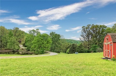 Welcome to this magnificent custom-built, locally-milled log - photo 34