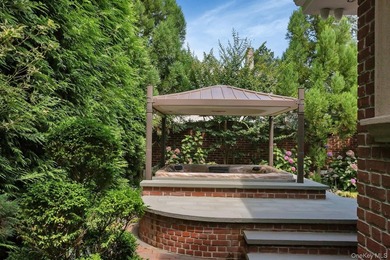 Explore the Serenity & Exclusive Water Front Neighborhood of - photo 41
