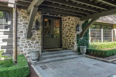 The Creek House is a blend of architectural brilliance and - photo 5