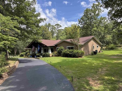 Rare opportunity to own a secluded end of a cul-de-sac Craftsman - photo 4