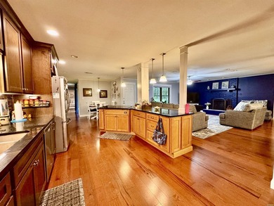 Rare opportunity to own a secluded end of a cul-de-sac Craftsman - photo 8