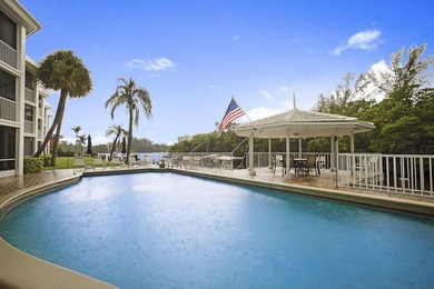 Great Location!! Beautifully Maintained 2BR/2BA unit boasts - photo 1
