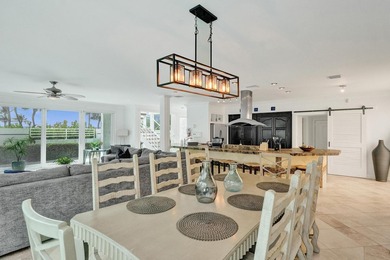 Just one house from the ocean, this fully gated luxury residence - photo 16