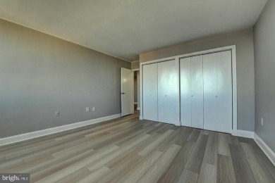 **WATER VIEW** Large One Bedroom overlooking the Potomac River