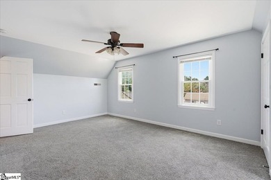 Welcome home to this beautiful 3-bedroom, 2-bath residence in - photo 25