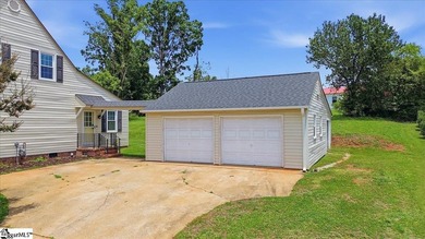 Welcome home to this beautiful 3-bedroom, 2-bath residence in - photo 29