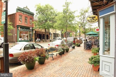 **WATER VIEW** Large One Bedroom overlooking the Potomac River