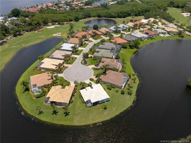 Welcome to this Ballantrae POOL home with golf and lake views - photo 41