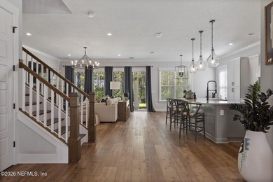 Welcome to 10028 Exhibition Circle in sought-after eTown! This - photo 5