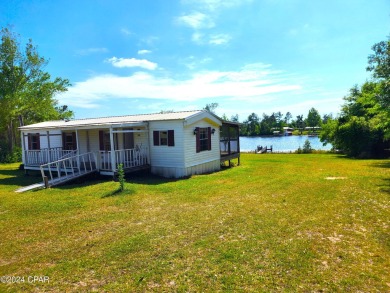 Lake Home For Sale in Alford, Florida
