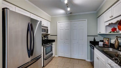 Discover the perfect blend of island living and investment - photo 10