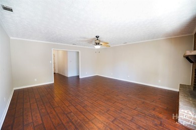 Welcome to easy low-maintenance living in Savannah's premiere - photo 5