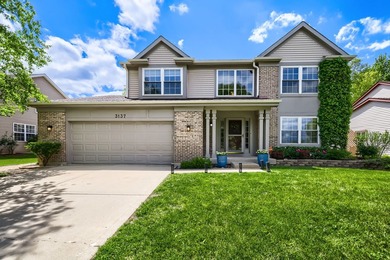 (private lake, pond, creek) Home Active Under Contract in Aurora Illinois