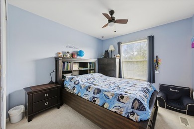 Luxury, Space, and Zero Maintenance in Oakbrook Terrace A truly - photo 11