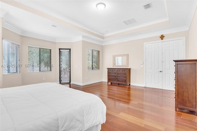 Discover luxury living in this stunning 5 bed/4 bath Florence - photo 26