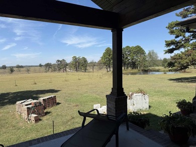 Escape to the peace and beauty of the countryside with this - photo 27