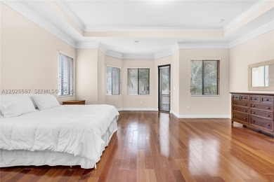 Discover luxury living in this stunning 5 bed/4 bath Florence - photo 27