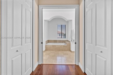 Discover luxury living in this stunning 5 bed/4 bath Florence - photo 28
