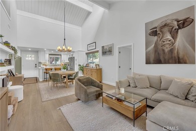 This 3-bedroom, 2-bath upstairs condo is beautifully updated - photo 10