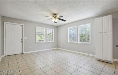 Charming 3-Bedroom Home Near Downtown Bay St. Louis! Nestled in - photo 8