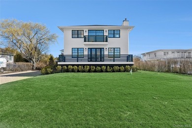 Perfectly positioned just moments from the heart of Westhampton - photo 14