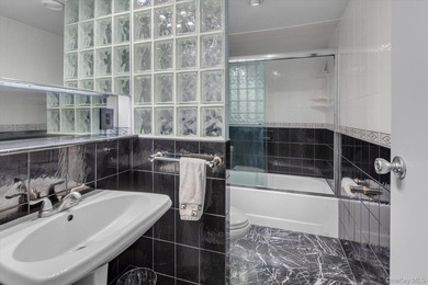 Beautiful 4 Bedroom 2 Full Bath Ranch offering an open and - photo 18