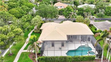 Lovely 4-bedroom, 3-bath, 3-car garage home in the prestigious - photo 3