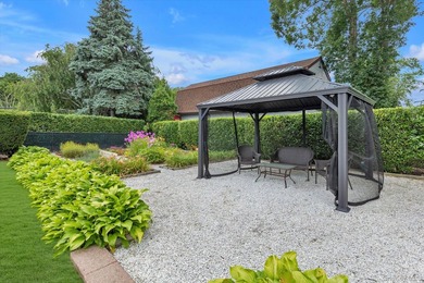 Beautiful 4 Bedroom 2 Full Bath Ranch offering an open and - photo 24