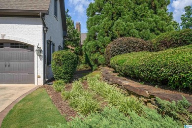Experience one of Glasscott's finest homes, perfectly positioned - photo 5