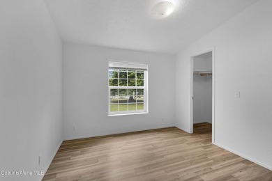 Enjoy peaceful Priest Lake living in this charming, newly - photo 25