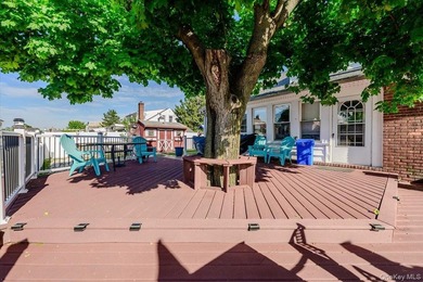 Enjoy your summer in this stunning waterfront retreat offering - photo 26