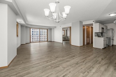 Soaring above the city on the 23rd floor, this refined 2-bedroom - photo 3