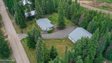 Enjoy peaceful Priest Lake living in this charming, newly - photo 48