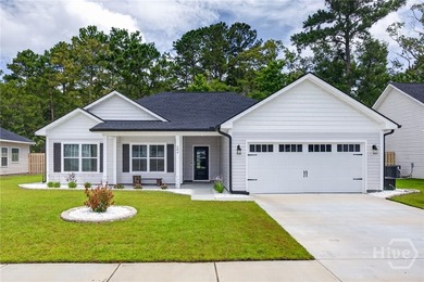 Almost new and waiting for you! four bedrooms? check, 2 baths - photo 1