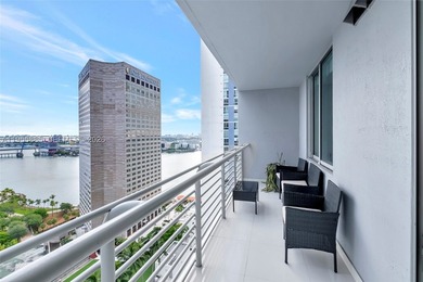 Welcome to One Miami 2616 with breathtaking views of the city - photo 6