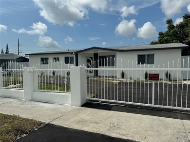 BUY THIS BEAUTIFULLY RENOVATED 5-BEDROOM, 4-BATHROOM - photo 7