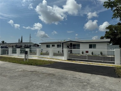 BUY THIS BEAUTIFULLY RENOVATED 5-BEDROOM, 4-BATHROOM - photo 10