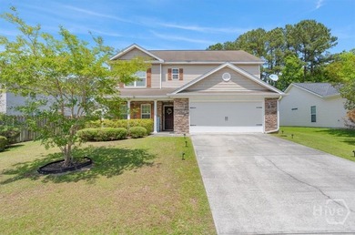 This move-in ready home stands out with exceptional curb appeal - photo 1