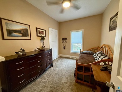 Charming residential property within a commercial lot, ideal for - photo 16