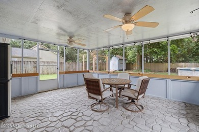 Discover your own private oasis in the charming Heron Bayou - photo 9