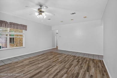 Situated on approximately 0.55 acres in the heart of Diamondhead - photo 9