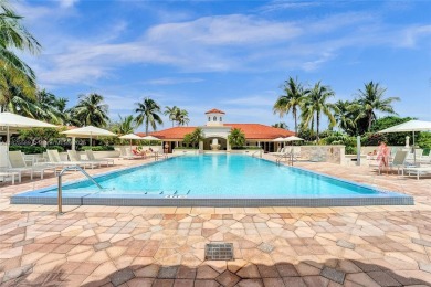 Luxurious and professionally decorated 2 bedroom/2 bathroom unit