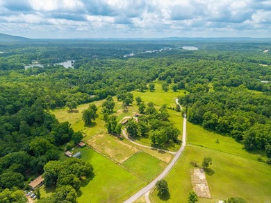 Calling all horse lovers!! Discover this rare opportunity to own - photo 3