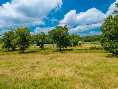 Calling all horse lovers!! Discover this rare opportunity to own - photo 9