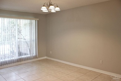 A floor plan with plenty of space to roam, a beautifully - photo 15